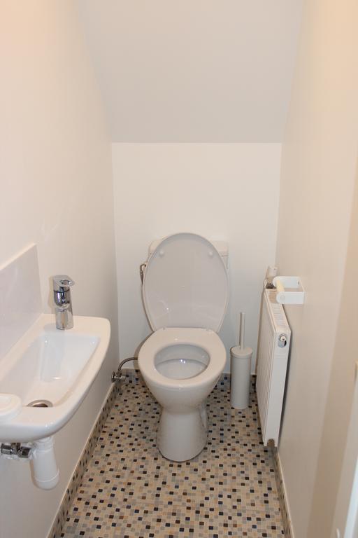 ריגה Three-Bedroom Apartment On Peldu 19 מראה חיצוני תמונה