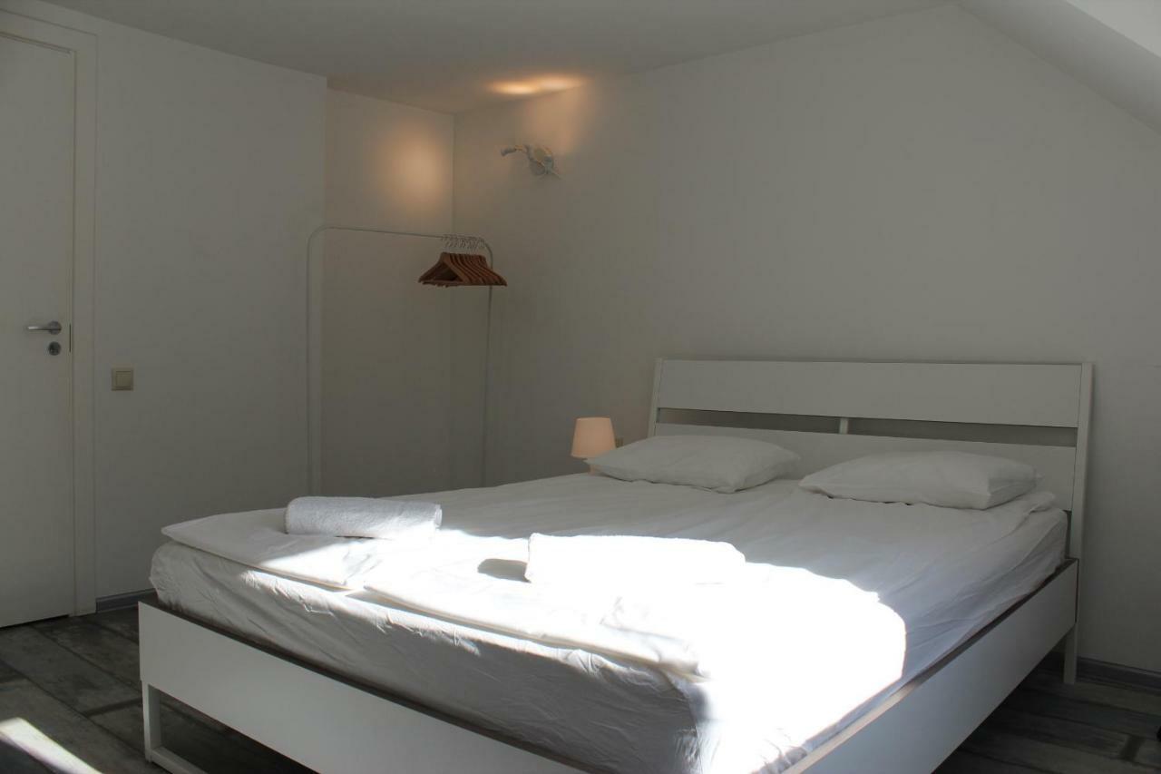 ריגה Three-Bedroom Apartment On Peldu 19 מראה חיצוני תמונה